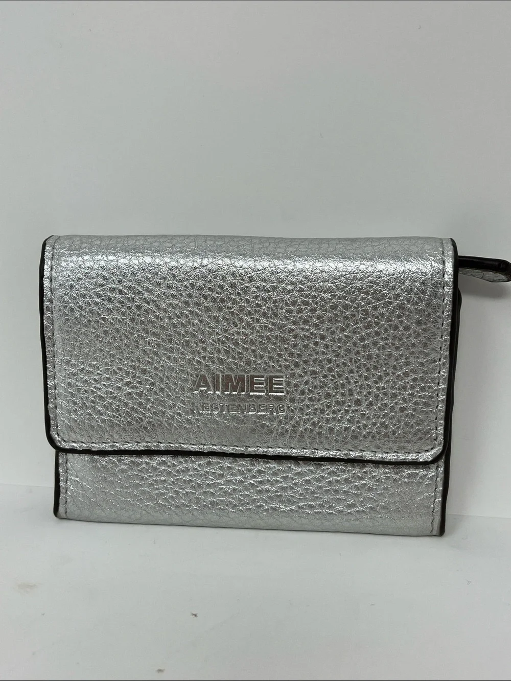AIMEE KESTENBERG MINI WALLET COIN, KEY AND CARD SNAP SILVER LEATHER LIKE NEW